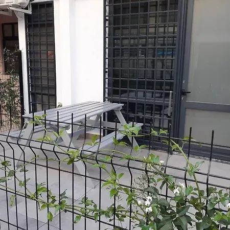 Duplex Mod 50m From The Beach